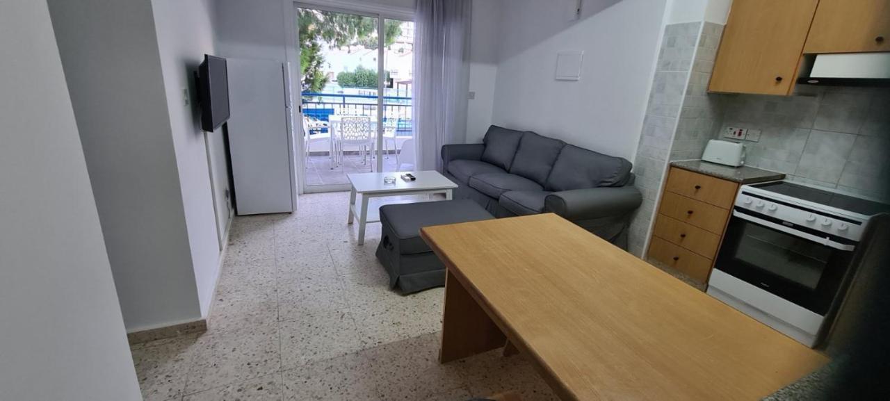 Latchi Area Apartments Экстерьер фото