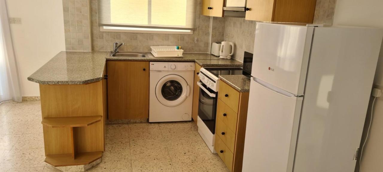 Latchi Area Apartments Экстерьер фото
